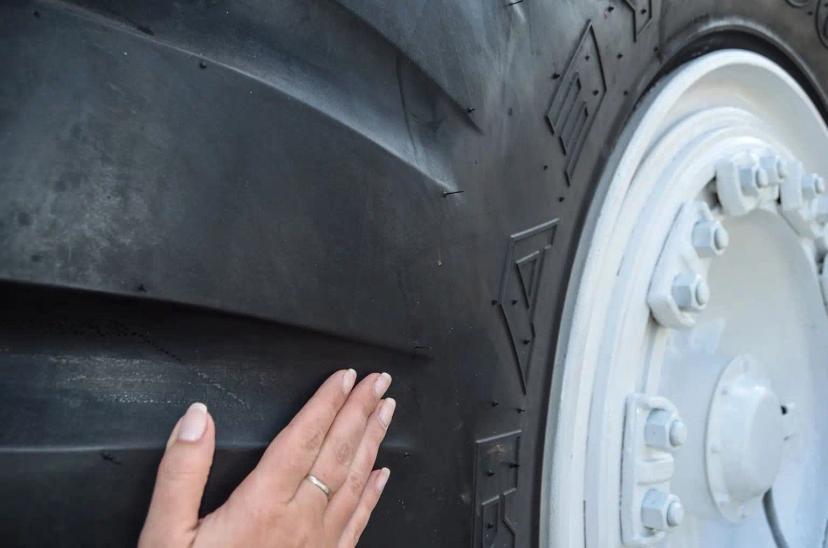 harga ban mobil ring 18