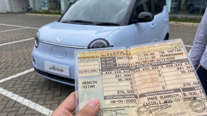 Berapa Tarif Pajak Mobil Listrik & Subsidinya?	