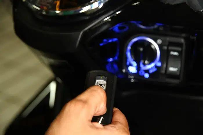 Smart Key Flashing pada Motor Berkedip