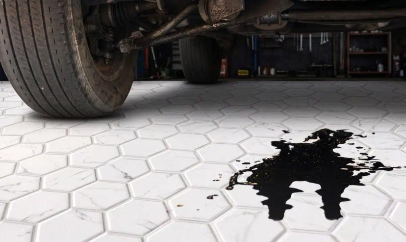 Oli Mesin Mobil Bocor