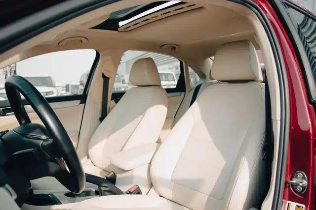 Cara Membersihkan Interior Mobil
