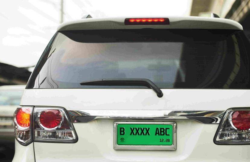 Plat Nomor Hijau Terbatas di 4 Wilayah. Ini Penjelasannya!