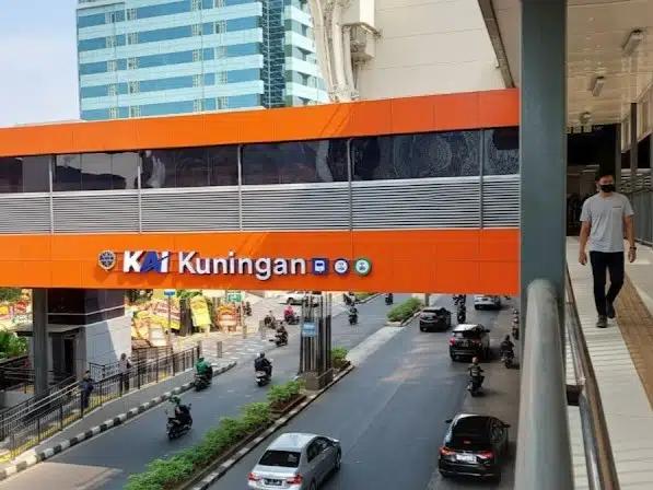 stasiun lrt kuningan​