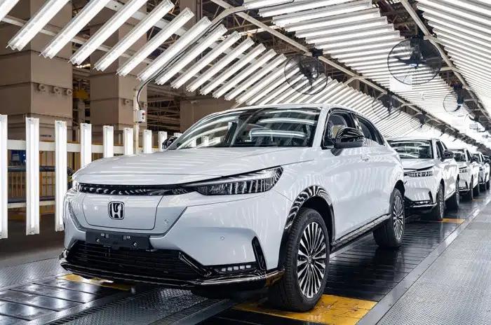 mobil listrik honda en1