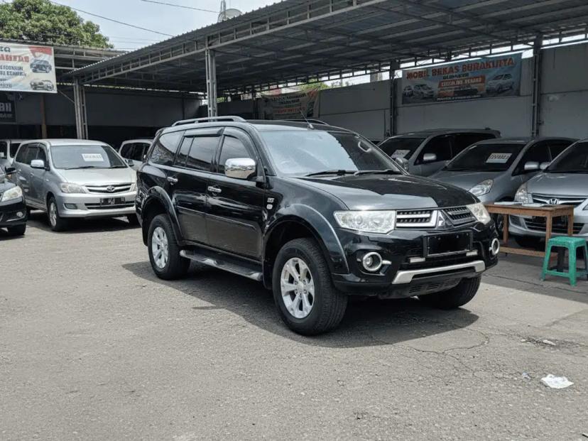 harga mobil bekas pajero sport