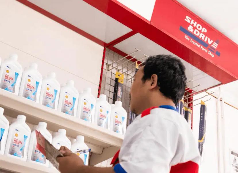Rekomendasi Oli Mobil yang Cocok untuk Mobil Tua agar Mesin Tetap Halus