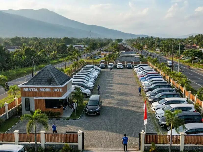 rental mobil cileungsi