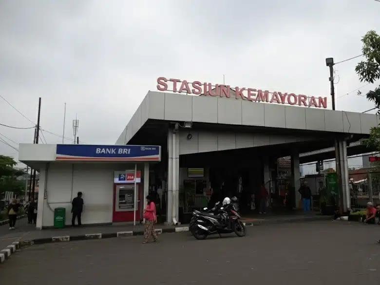 stasiun kemayoran