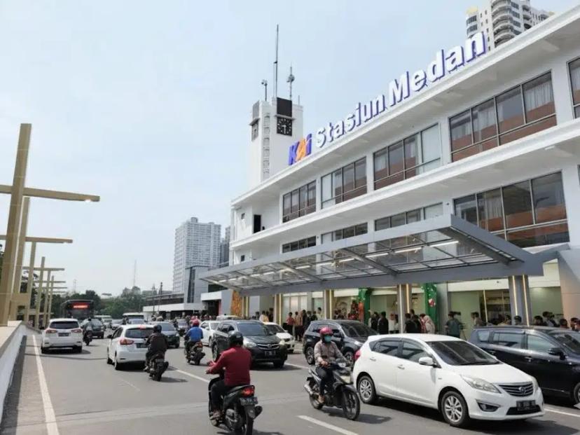 stasiun kereta api medan