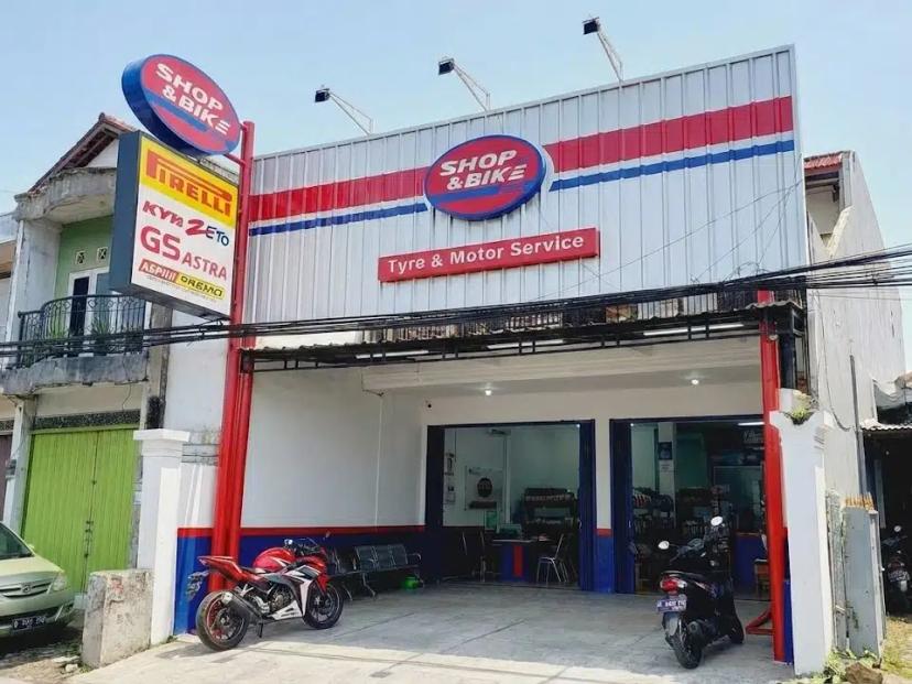 toko oli motor terdekat