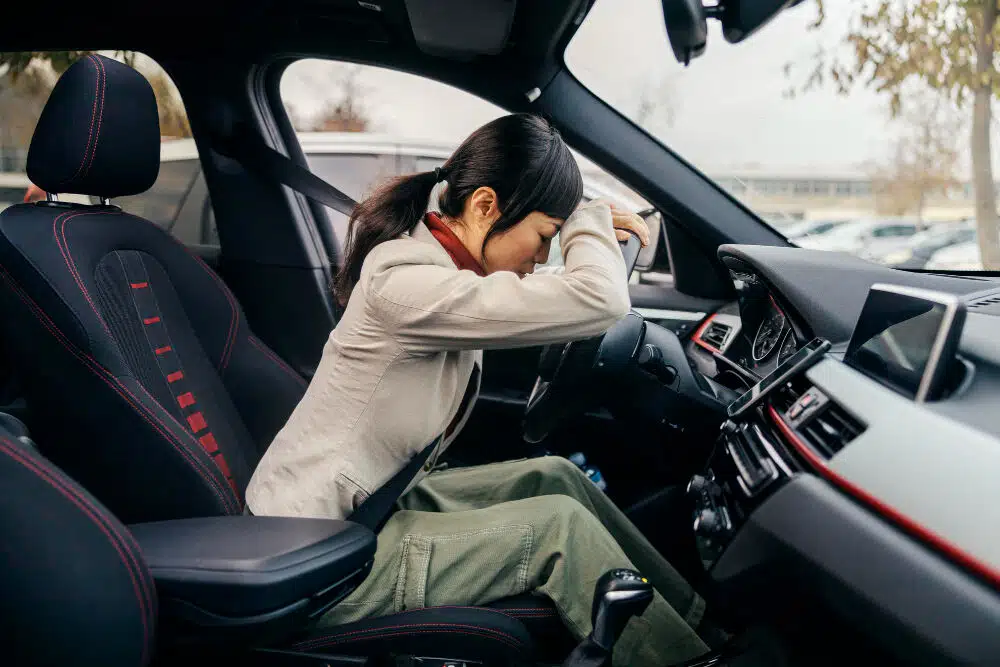 Mengenal Bahaya Microsleep Saat Berkendara | AstraOtoshop.com