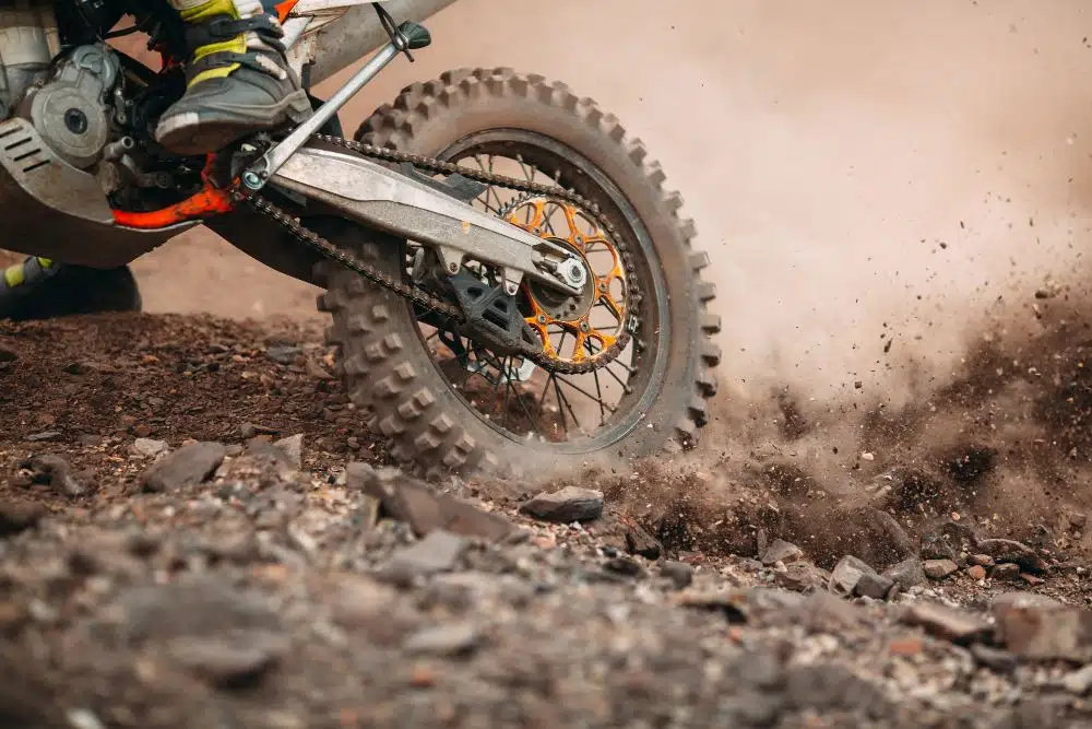 Memilih Ban Motor Dual Purpose yang Tepat untuk Off-Road