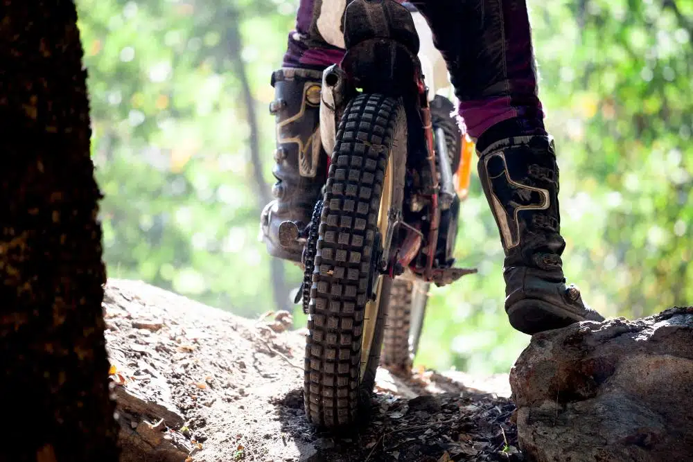 Pilih Ban Dual Purpose untuk Performa Off-Road Sepeda Motor 