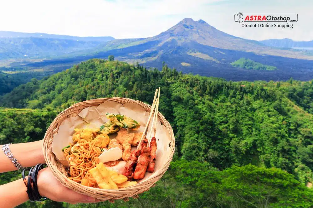 Kuliner Khas Bali yang Harus Dicoba Saat di Pulau Dewata